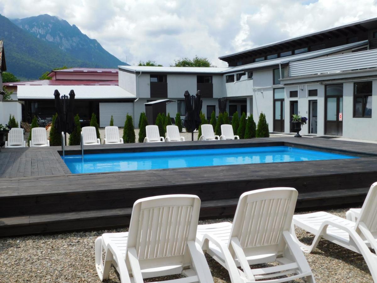 Mountain Vista Suites Зэрнешти Экстерьер фото